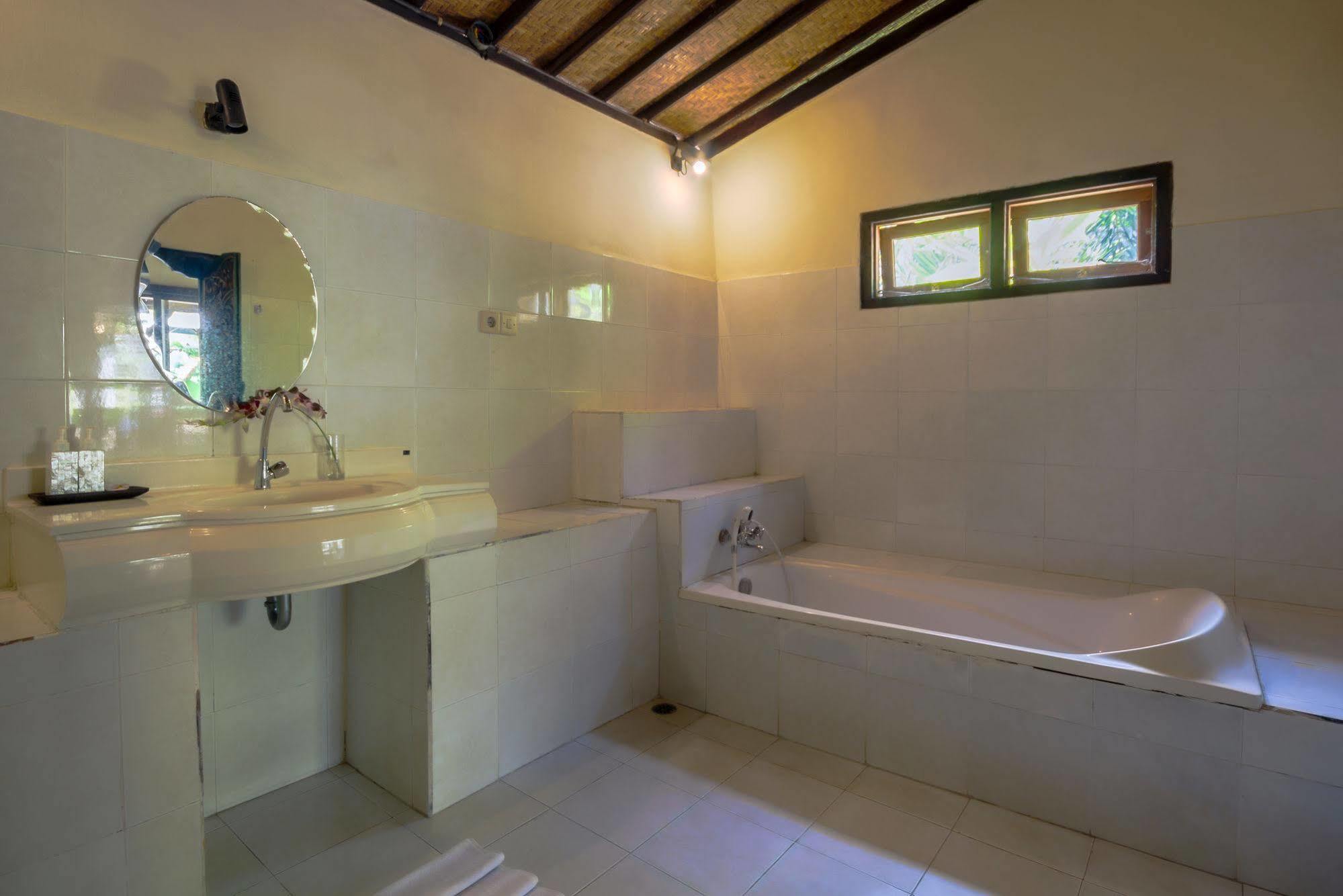 Loka Pala Villa Ubud  Ngoại thất bức ảnh